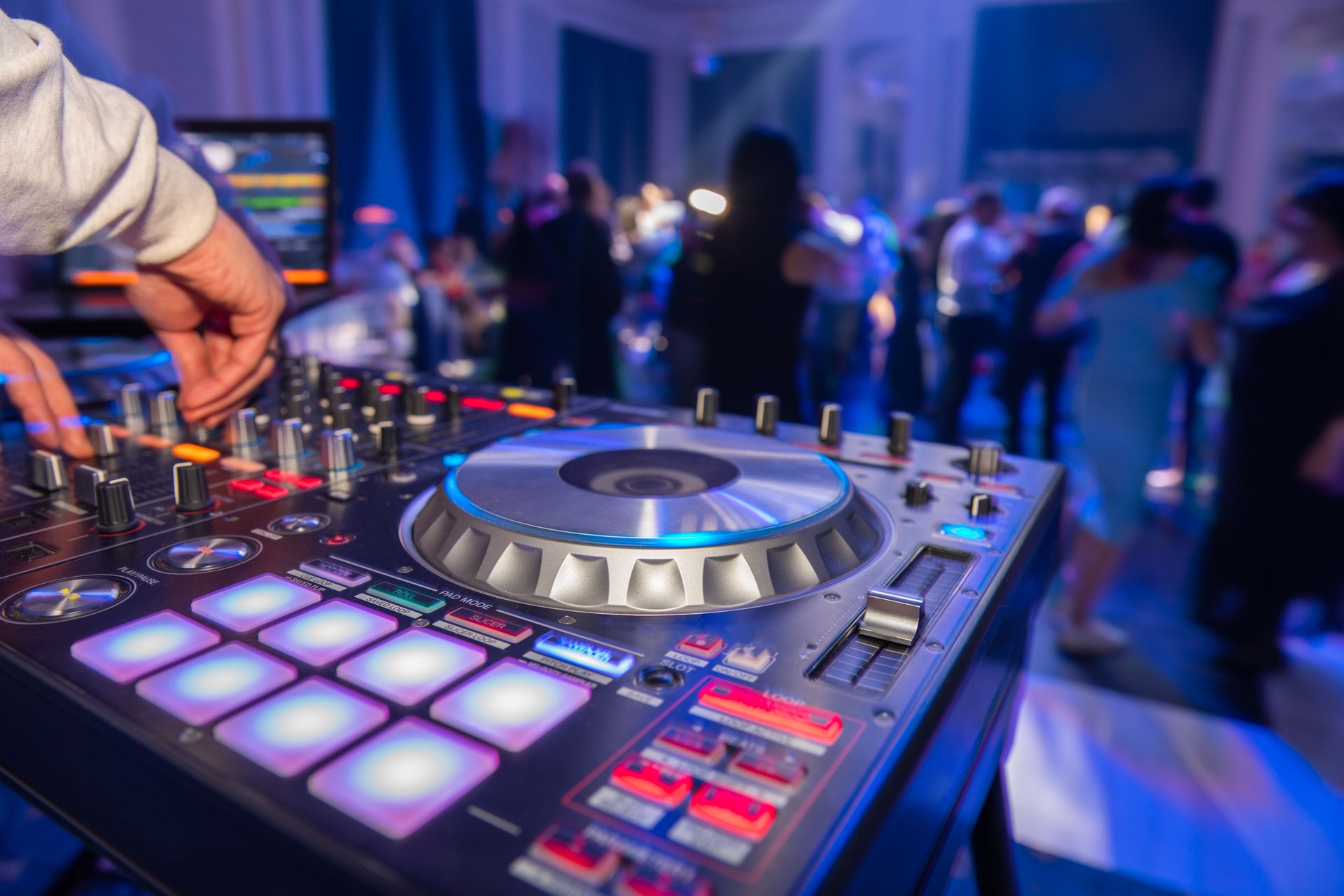 dj mixing music at party